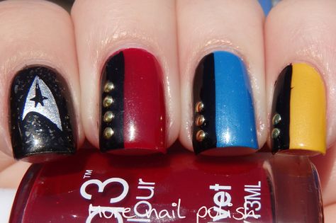 40 Great Nail Art Ideas - Geeks - Star Trek nails Transformers Nail Art, Star Trek Nails Design, Geeky Nail Art, Geek Nail Art, Star Trek Nail Art, Fandom Nail Art, Mens Nails Ideas, Fallout Nail Art, Nerdy Nail Designs