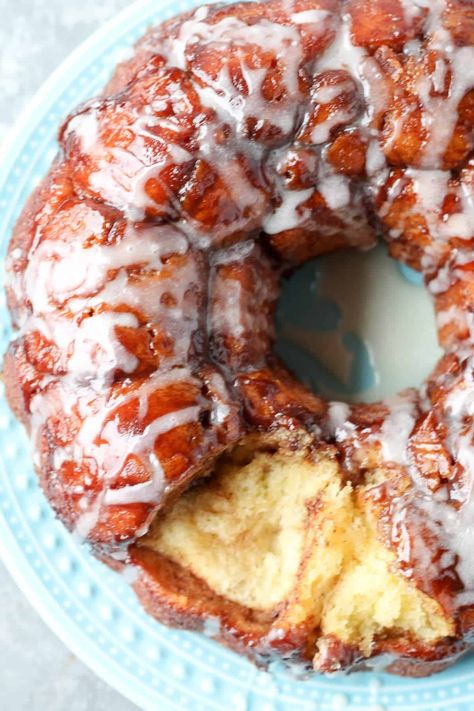 Cinnamon monkey bread from scratch that is out of this world! Monkey Bread From Scratch, Homemade Monkey Bread, Cinnamon Monkey Bread, Bread From Scratch, Easter Brunch Food, Baking Bread Recipes, Vanilla Glaze, Homemade Dough, Monkey Bread