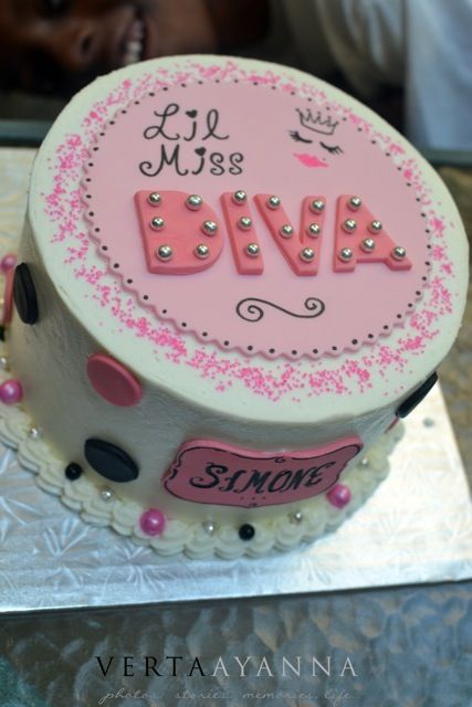 Diva Birthday Cake #cake #diva #custom #party #pink #fondant #buttercream www.krevents.biz Diva Cakes Birthday, Diva Birthday Party Ideas, Girls 2nd Birthday Cake, Diva Birthday Cakes, Diva Cakes, Doll Birthday Cake, Birthday Cake Cake, Birthday Cake Writing, Cake Writing