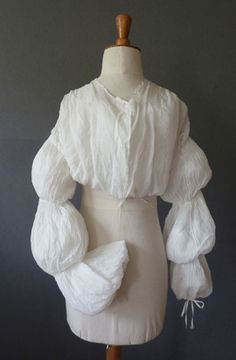 1810 Puffed Sleeves under-bodice shirt Empire Clothing, 1820 Fashion, Historical Gowns, Regency Gown, Regency Fashion, European Dress, 18th Century Fashion, 19th Century Fashion, History Fashion