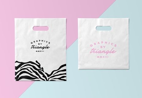 Plastic Bags Design, Plastic Packaging Design Clothing, Plastic Bag Design Packaging, Polybag Design, Packing Inspiration, Mockup Design Ideas, Plastic Packaging Design, Plastic Bag Design, Shopping Packaging