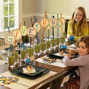 Some of our happiest memories involve decorating for the holidays with children.  We love the simplicity of this table design and the fact that children of all ages can help! Diy Thanksgiving Crafts, Easy Diy Thanksgiving, Thanksgiving Kids Table, Thanksgiving Crafts Diy, Thanksgiving Dinner Table, Thanksgiving Crafts For Kids, Diy Thanksgiving, Thanksgiving Centerpieces, Thanksgiving Table Decorations