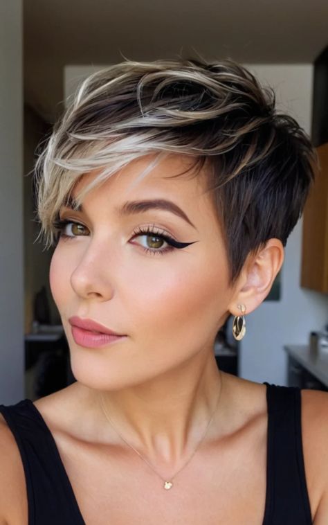 24 Chic Layered Pixie Cut Ideas For Short Hair - Best Review Balayage Pixie Hair, Pixie Hair Color, Short Haircuts Ideas, Layered Pixie Cut, Layered Pixie, Short Dark Hair, Short Hair Images, Haircuts Ideas, Ideas For Short Hair