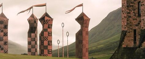 Quidditch Pitch, Cho Chang, Harry Potter Quidditch, Hp Harry Potter, Buku Harry Potter, Neville Longbottom, Hogwarts Aesthetic, Harry Potter Gif, George Weasley