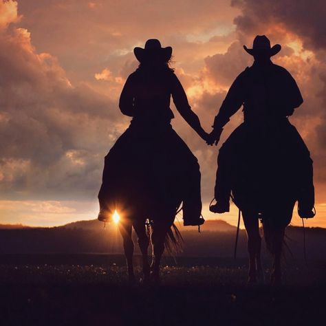 "Let's ride into the sunset together stirrup to stirrup, side by side. When the day is through, I'll be here with you. Into the sunset we… Cowboy Women, Arte Cowboy, Country Couple Pictures, Foto Cowgirl, Country Relationships, Cute Country Couples, Photos Bff, Cow Boys, Western Photography