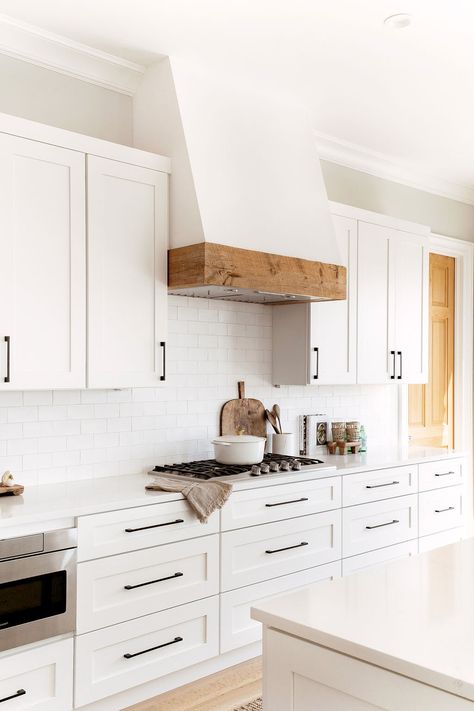 White And Wood Stove Hood, Craftsman Range Hood Ideas, White Vent Hood With Wood Trim, Kitchen Hood With Wood Trim, White Oak Vent Hood, Square Range Hood, Waterfront Kitchen, Banquette Kitchen, White Range Hood