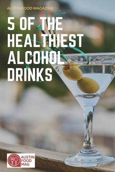 If you're going to celebrate the holiday season with your favorite alcoholic beverages, you might want to save yourself from calorie consumption. Here are five healthy alcoholic beverages to enjoy. Healthy Alcohol, Healthy Alcoholic Drinks, Frozen Grapes, Vodka Soda, Healthy Food Guide, Austin Food, Alcoholic Beverage, Healthy Food Dishes, Alcohol Drinks