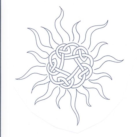 Celtic sun for anklet charm tattoo Celtic Sun Symbol, Celtic Sun And Moon Tattoo, Keltic Pattern Tattoo, Celtic Sun Tattoo, Sun Symbol Tattoo, Celtic Sun, Ireland Tattoo, Charm Tattoo, Pocket Watch Tattoos