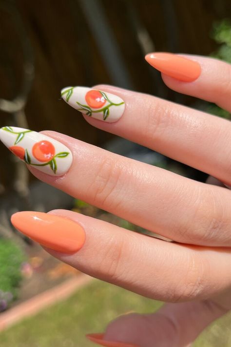 Acrylic Nails With Oranges Fruit, Nails Fruit Summer, Summer Nails 2023 Fruit, Peach Nail Art Fruit, Fruit Nail Designs Summer, Summer Fruit Nail Art, Fruit Summer Nails, Nails With Oranges Fruit, Peach Fruit Nails