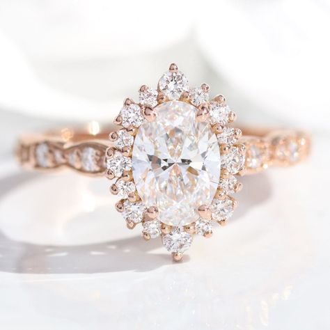 Sunburst Engagement Ring, Halo Ring Wedding Band, Rose Gold Halo Ring, Oval Halo Diamond Ring, Rose Gold Halo Engagement Ring, Halo Ring Setting, Halo Diamond Earrings, Rose Gold Diamond Ring Engagement, Alternative Engagement Ring