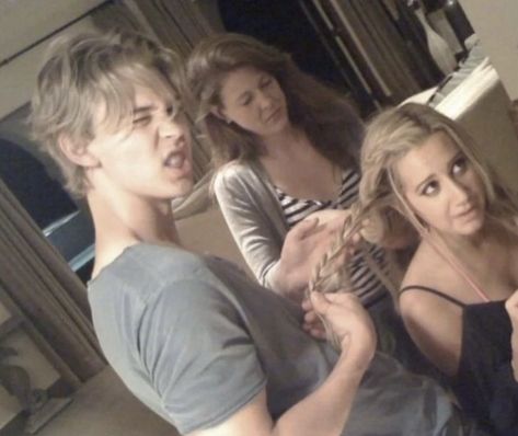 Ashley Butler, Callum Turner, Jamie Campbell, Standing In Line, Jamie Campbell Bower, Ashley Tisdale, Blonde Boys, Movie Tickets, Austin Butler