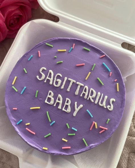 бенто тортик для стрельца Saggitarius Cake Design, Saggitarius Cakes, Sagittarius Baby Cake, Sagittarius Baby, 20 Birthday Cake, 25th Birthday Cakes, Bento Cakes, Cake Quotes, Mini Tortillas