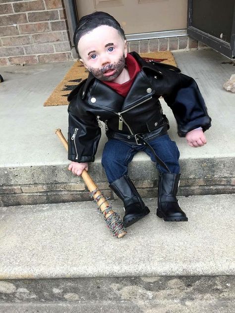 Negan costume  Toddle Negan  The walking dead Negan Costume, Walking Dead, Costume Ideas, The Walking Dead, Walking