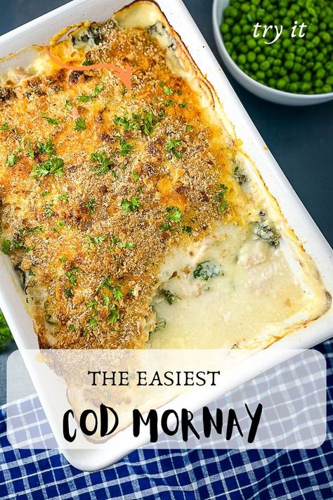 Cheese Bechamel Sauce, Cod Baked, Fish Recipes Baked, Fish Pie, Cod Recipes, Winter Dinner Recipes, One Pot Dinner, Fall Dinner Recipes, Bechamel Sauce