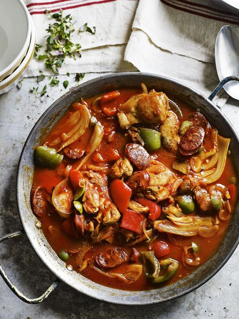 Spanish Chicken Stew Spanish Chicken Stew, Spanish Stew, Chicken Stew Recipe, Spanish Chicken, Boiled Chicken Breast, Chicken Tikka Masala Recipes, Chorizo Recipes, Stew Chicken Recipe, Spain Food