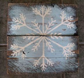 painted pallet wood snowflakes, pallet Painted Pallet, Xmas Projects, Wood Snowflake, Pallet Christmas, Pallet Crafts, Pallet Painting, Christmas Wood Crafts, Wood Project, Christmas Yard