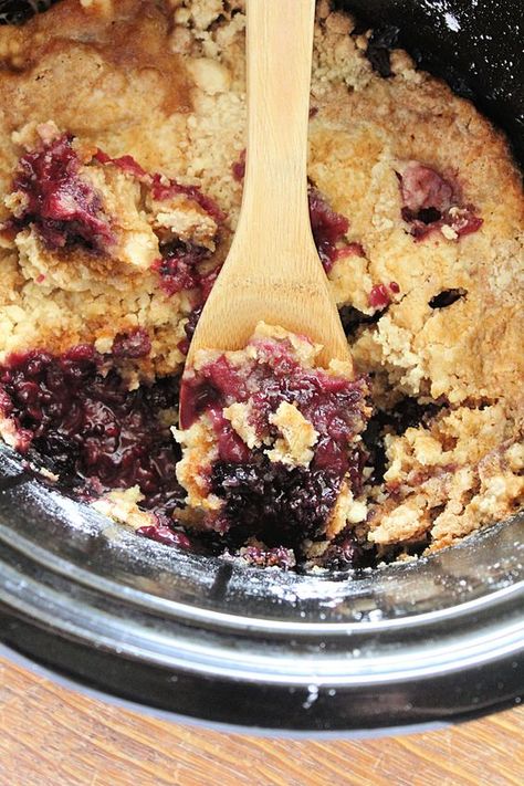 CROCK POT MIXED BERRY COBBLER by Countertop Cooking Crockpot Cobbler, Countertop Cooking, Mixed Berry Cobbler, Crockpot Desserts, King Ranch Chicken Casserole, Cake Varieties, King Ranch Chicken, Dreamy Desserts, Ranch Chicken Casserole