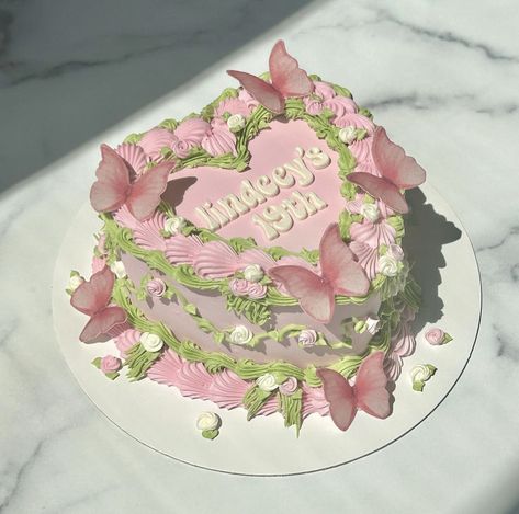 Bolo Vintage, Birthday Cake Decorating Ideas, Vintage Birthday Cakes, 21st Birthday Cakes, Pink Birthday Cakes, Fairy Cake, Garden Party Birthday, Cake Decorating Ideas, Creative Birthday Cakes