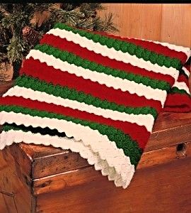 Motifs Afghans, Christmas Afghan, Christmas Crochet Blanket, Confection Au Crochet, Crochet Afgans, Trendy Crochet, Crochet Simple, Holiday Crochet, Afghan Patterns