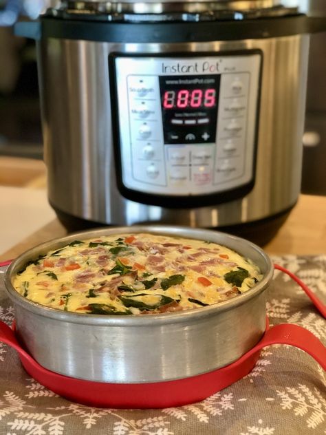 Instant Pot Eggs Scramble, Crustless Quiche Air Fryer, Instant Pot Crustless Quiche, Instapot Quiche, Instant Pot Springform Pan Recipes, Instant Pot Quiche, Instant Pot Eggs, Ham And Spinach Quiche, Culinary Studio