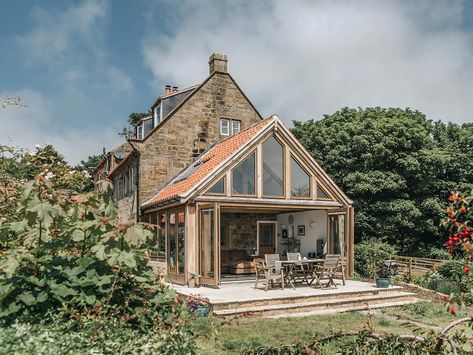 Oak frame conservatories | Home extensions | Oakwrights