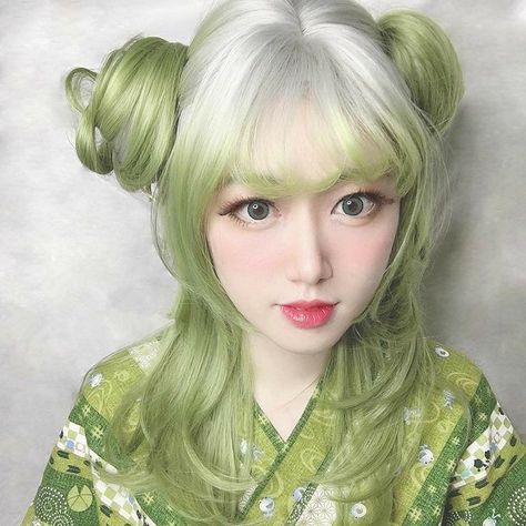 White Hairstyles, Dyed Hair Inspiration, Green Gradient, Pretty Hair Color, As Pictures, Size Difference, Dye My Hair, Anime Hair, Hair Dye Colors