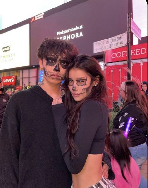 Partner Costumes, Fashion Designer Aesthetics, Halloween Duos, Aesthetics Fashion, Halloween Parejas, Kostuum Halloween, Fashion Outfits Summer, Fashion Fall Outfits, Skeleton Halloween Costume