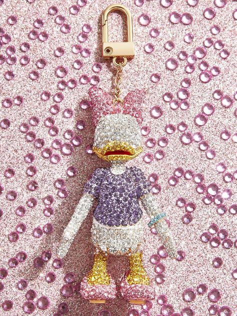 New Disney BaubleBar Bag Charms Are Here To Play Daisy Duck Outfit, Disneyland Essentials, Disney November, Duck Outfit, Disney Baubles, Disney Princess Earrings, Disney Fits, Charm Party, Disney Keychain