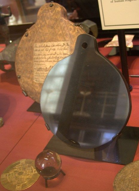 John Dee, Queen Elizabeth I Astronomer-Royal’s magickal scrying mirror in the British Museum – Richard Mudhar Diy Witchcraft, Scrying Crystal, Scrying Mirror, Witch Tools, Traditional Witchcraft, Aztec Culture, Shop Inspiration, Spooky Stuff, Witch Shop