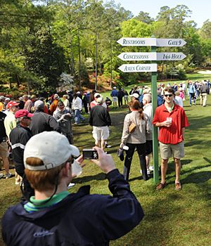 "The Insider's Guide To Masters Week" by Golf Digest. Minature Golf, Augusta Golf, Indoor Golf, Payson Az, Masters Tournament, Golf School, Masters Golf, Augusta Georgia, Public Golf Courses