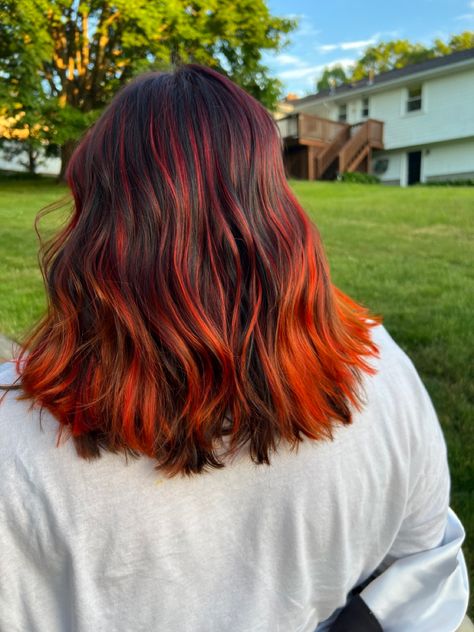 Nothing like flaming red orange hair 😍 Dark Red To Yellow Hair, Red And Orange Hair Split, Red Orange Yellow Peekaboo Hair, Red And Orange Shag Hair, Yellow Orange Red Hair, Red Orange Hair, Orange Hair, Hair Inspo, Paisley