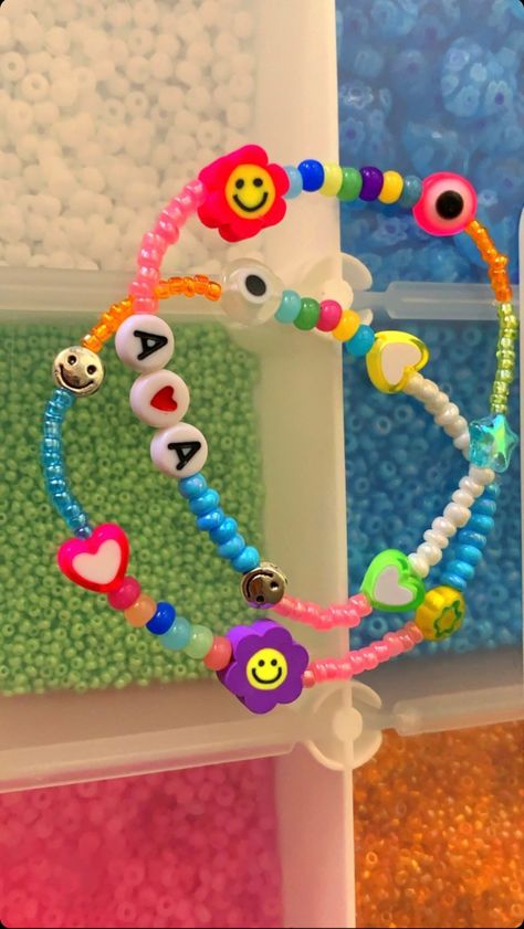 Candy Bracelet Ideas, Funky Bracelets, Trendy Jewelry Ideas, Indie Bracelets, Candy Bracelets, Rave Jewelry, Funky Bracelet, Candy Bracelet, Candy Jewelry