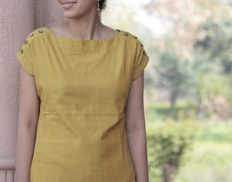 Boatneck Kurti Designs, Island Style Clothing, Churidar Designs, Kurti Patterns, Short Kurti, Designer Kurti Patterns, Kurti Neck Designs, Kurta Designs Women, Kurta Designs