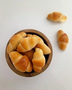 Sourdough Discard Crescent Rolls, Sourdough Crescent Rolls, Sourdough Discard Croissants, Mini Rolls, Crescent Roll Dough, Sourdough Discard, Tips For Success, Mini Pizza, Sourdough Recipes