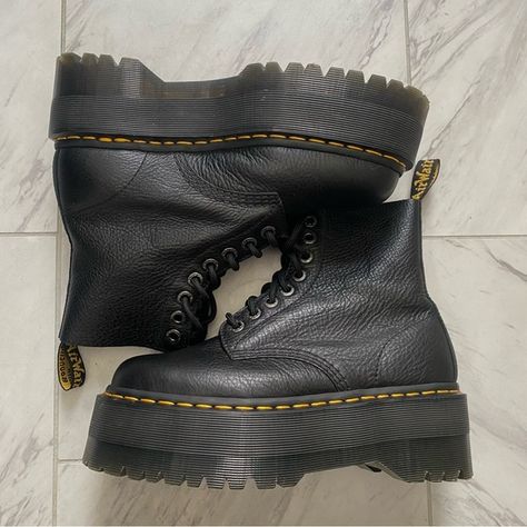 ✿ DR MARTEN 1460 PASCAL MAX LEATHER✿ Pascal Max Dr Martens Outfit, Pascal Max Dr Martens, Dc Martens, Martens Outfit, Dr Martens Outfit, Dr Martens Jadon, Dr Martens Shoes, Martens Shoes, Doc Martens