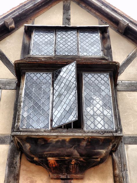 Detail, Shakespeare's Birthplace, Stratford-upon-Avon | Flickr Small Museum, Stratford Upon Avon, West Midlands, William Shakespeare, Mecca, Literature, England, London