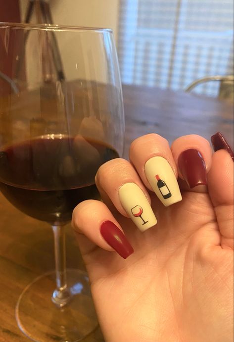 Nail extensions red and white gel x extensions red wine glass design Wine Glass Nails Art, Wine Bottle Nail Art, Wine Nail Art Design, Wine Glass Nail Art Design, Wine Themed Nails, Wine Glass Nails Designs, Wine Nails Designs Ideas, Wine Glass Nail Art, Wine Glass Nails