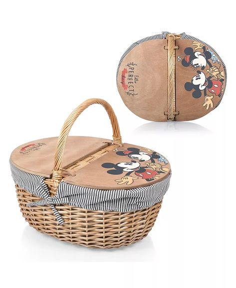 Disney - Cozinha Do Mickey Mouse, Home Gift Basket, Country Basket, Casa Disney, Country Picnic, Picnic Basket Set, Shop Disney, Picnic Hamper, Wicker Picnic Basket