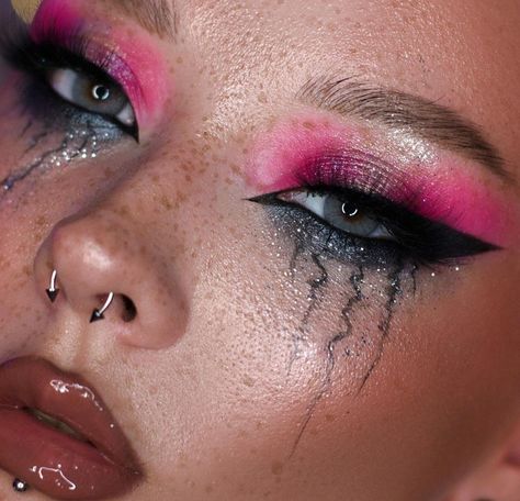 Rave Eye Makeup, Sith Makeup, Angel Makeup, Unicorn Makeup, Rave Makeup, Swag Makeup, Unique Makeup, Creative Eye Makeup, Sfx Makeup