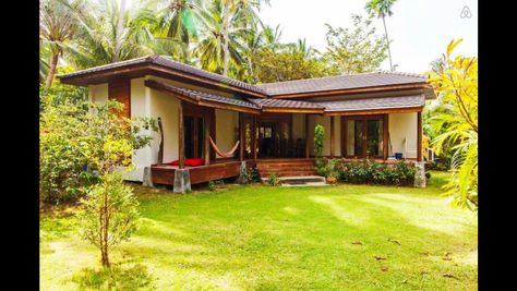 my house Hut House, Modern Bungalow House, Modern Bungalow, Countryside House, Tropical House, Village House Design, Village Houses, Dream House Exterior, Farmhouse Plans