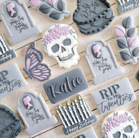 30th Bday, Fancy Cookies, Birthday Cookies, Event Ideas, Decorated Cookies, Party Event, Cake Cookies, Cookie Decorating, Happy Birthday