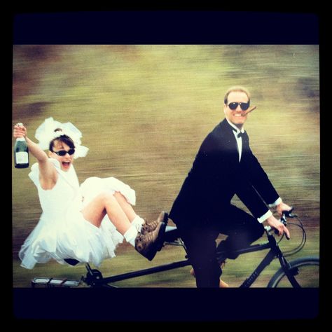 Hiking boots, champagne and a tandem bike. Run, run away! Mwahaha! These people are doing it right. Tandem Bike Photoshoot, Boots And Wedding Dress, Wedding Bike, Tandem Bike Wedding, Wedding Bicycle, Bike Wedding, Bicycle Wedding, Emma Kate, Bike Couple