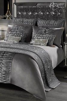 Glam Bedroom Decor, Silver Bedroom, Glam Bedroom, Gray Duvet Cover, Bed Linen Design, Dekorasi Kamar Tidur, Luxury Bedding Sets, Bed Linens Luxury, Master Bedrooms Decor