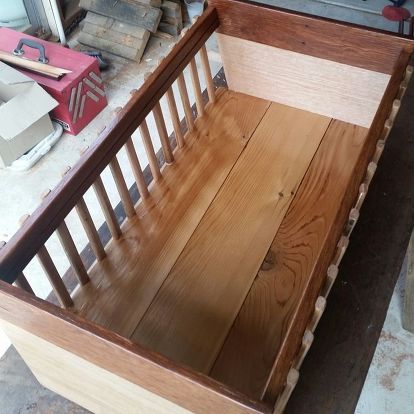 Diy Bassinet Ideas, Baby Bassinet Ideas, Diy Baby Bassinet, Bassinet Diy, Diy Bassinet, Baby Boy Bassinet, Bassinet Ideas, Baby Basinets, Wood Bassinet