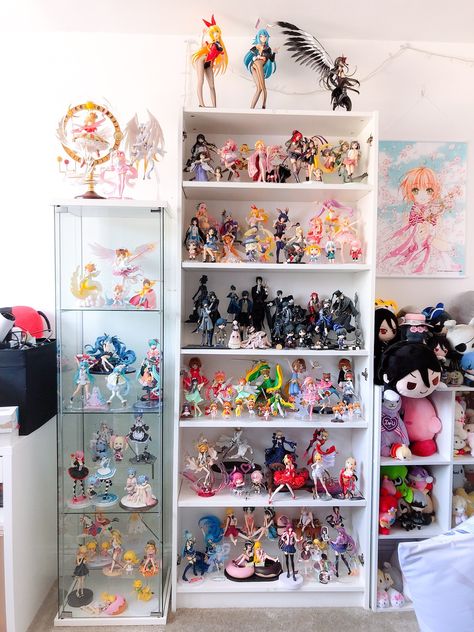 Anime Bedroom Ideas, Kawaii Room Ideas, Nerd Room, Kawaii Bedroom, Otaku Room, Video Game Room Design, Anime Decor, Figure Collection, Anime Room