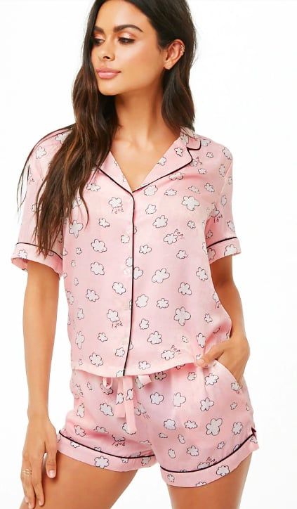 Night Wear Pajamas, Girls Night Dress, Night Wear Dress, Pijamas Women, Satin Pj Set, Sleep Clothes, Sleepwear Fashion, Cloud Print, Fashion Corner