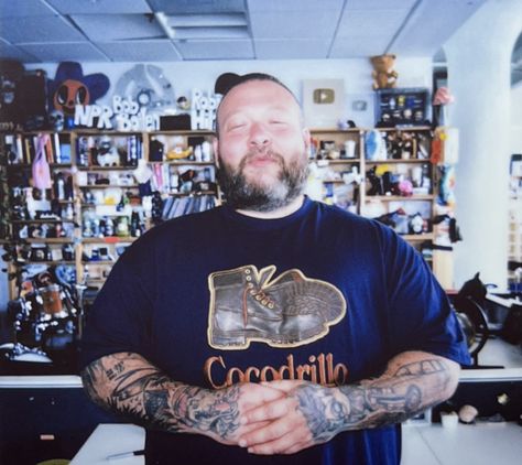 Action Bronson Tattoos, Action Bronson Style, Crazy Fits, Tiny Desk Concert, Action Bronson, Latin Grammys, Small Game Rooms, Tiny Desk, Tiny Desks