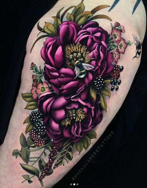 Blackberry Tattoo, Flower Cover Up Tattoos, Tatuaje Cover Up, Cover Up Tattoos For Women, Bright Tattoos, 4 Tattoo, Floral Tattoo Sleeve, Geniale Tattoos, Tatuaje A Color