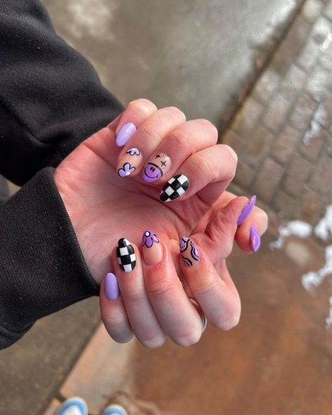 Jenna Kelly | Utah Nail Tech on Instagram: "so ready for all the cute bright colors now !💜 @rachel_dillingham you and these nails are the cutest! #blushbeautyandco #utahnails #ogdennails #obsessed #readyforspring #nailsofinstagram #nailinspo #acrylicnails #beetlesgelpolish" Jenna Kelly, Nail Tech, Gel Polish, Nail Inspo, Bright Colors, The Cutest, Utah, Acrylic Nails, Pinterest Likes