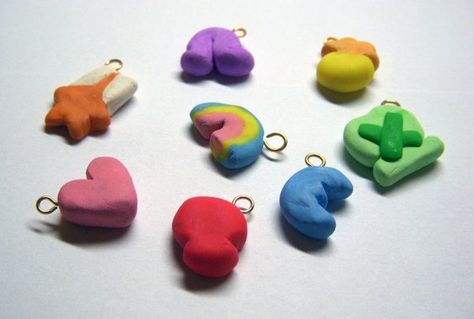 Lucky Charms Clay Lucky Charms, Felt Yarn, Homemade Clay, Polymer Clay Sculptures, Pipe Cleaners, Program Ideas, Clay Food, Clay Ornaments, Craft Stuff